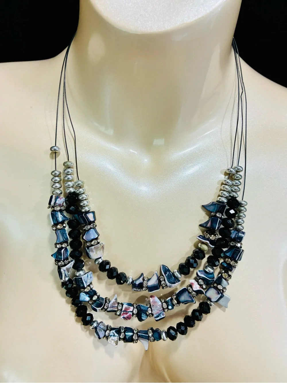 Multi-Strand Mother Of Pearl Chunky BLK & Iridescent Beaded Statement Necklace
